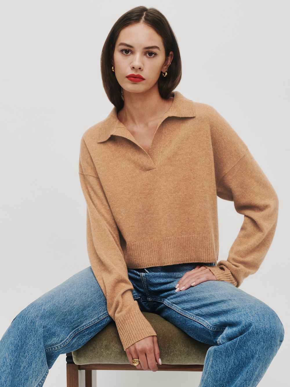 Reformation Cropped Cashmere Women's Sweater in Camel